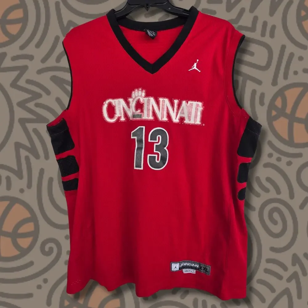 Vintage Jordan Cincinnati Bearcats Basketball Jersey - Size XXL (Length +2)